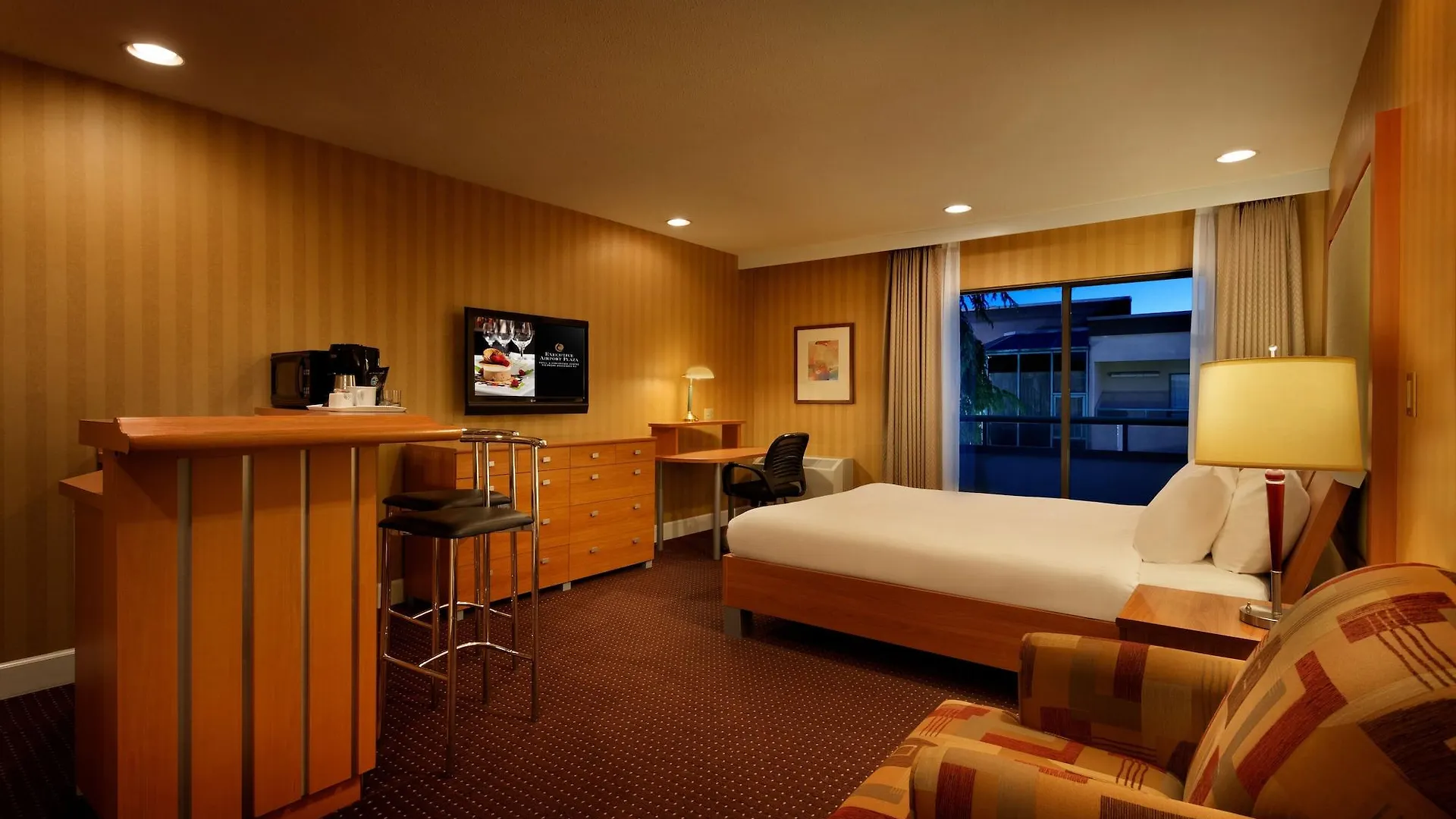 ריצ'מונד Executive Hotel Vancouver Airport 3*,