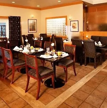 Executive Hotel Vancouver Airport Richmond 3*,  Canada