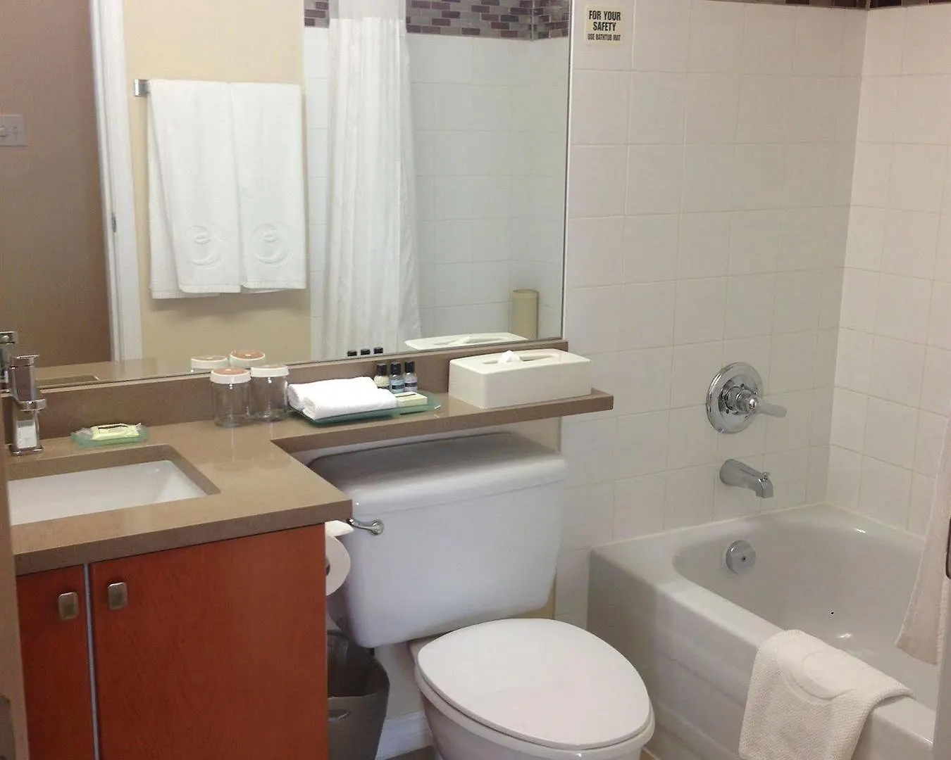 Executive Hotel Vancouver Airport Richmond